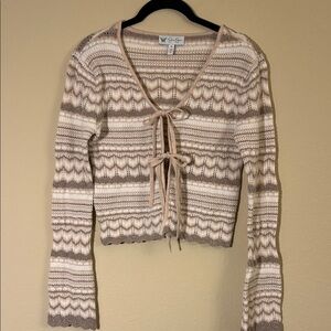 Jessica Simpson Cream and Brown Knit Cardigan Sweater
Size XS